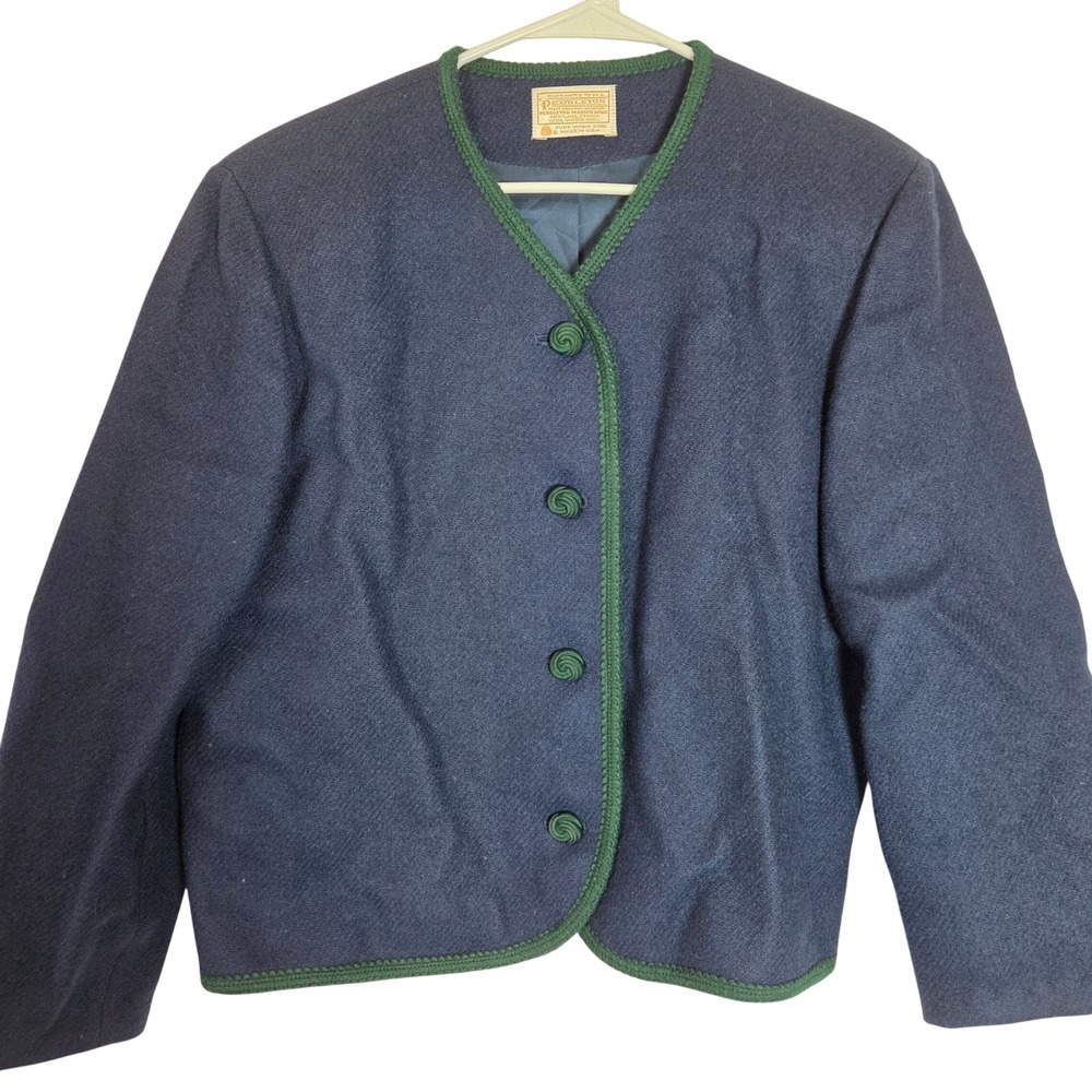 Vintage Pendleton 100% Virgin Wool Jacket Blue Green Trim Made USA Womens
